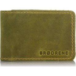 Skórzany cienki portfel slim wallet BRODRENE SW02 zielony - zielony. Zielone portfele męskie Brødrene, bez wzorów, ze skóry. Za 79,99 zł.