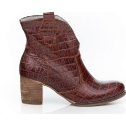 Botki na słupku kowbojki - skóra naturalna - model 503 - kolor brązowo-czarny krokodyl. Pomarańczowe botki damskie Zapato, na wiosnę, z jeansu, eleganckie, z okrągłym noskiem, bez obcasa, na obcasie, bez zapięcia. Za 399,00 zł.