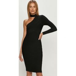 Marciano Guess - Sukienka. Czarne sukienki damskie MARCIANO GUESS, na co dzień, s, z aplikacjami, z elastanu, casualowe, z asymetrycznym kołnierzem, z długim rękawem, długie, mini, asymetryczne. Za 959,90 zł.