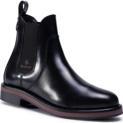 Sztyblety GANT - Malin 21551951 Black G00. Czarne kozaki damskie GANT, ze skóry, bez obcasa, bez zapięcia. Za 899,00 zł.