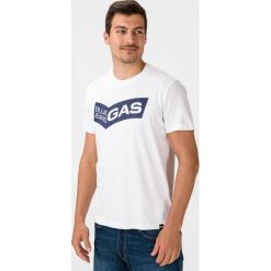 GAS Shiro/R Koszulka Biały. Białe podkoszulki męskie Gas, s, z nadrukiem, z bawełny, z krótkim rękawem. Za 256,95 zł.