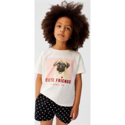 Mango Kids - Szorty dziecięce 110-164 cm. Czarne spodenki dziewczęce Mango Kids, bez wzorów, z elastanu, casualowe. Za 45,90 zł.
