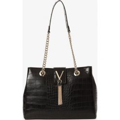 VALENTINO HANDBAGS - Torebka damska – Audrey, czarny. Czarne torebki klasyczne damskie VALENTINO HANDBAGS, bez wzorów, ze skóry, eleganckie, z tłoczeniem, bez dodatków. Za 499,95 zł.