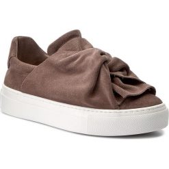 Półbuty BRONX - ByardenX 65913-L Winter Pink 123. Pomarańczowe półbuty damskie marki Bronx, na co dzień, bez wzorów, ze skóry, bez obcasa, na koturnie, bez zapięcia. W wyprzedaży za 259,00 zł.