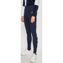 Fila - Legginsy. Niebieskie spodnie damskie Fila, s, z nadrukiem, z elastanu. W wyprzedaży za 99,90 zł.