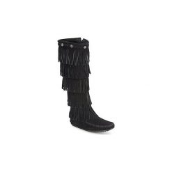 Kozaki Minnetonka 5 LAYER FRINGE BOOT. Czarne kozaki damskie marki Minnetonka. Za 431,40 zł.