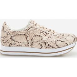 Buty w sportowym stylu - Beżowy. Brązowe buty sportowe damskie Reserved, bez wzorów, sportowe. Za 159,99 zł.