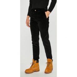 Jack & Jones - Spodnie. Czarne chinosy męskie marki Jack & Jones, z elastanu. W wyprzedaży za 139,90 zł.