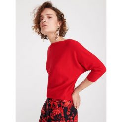 Sweter nietoperz - Czerwony. Czerwone swetry damskie Reserved, s, bez wzorów, bez rękawów, bez kaptura. Za 59,99 zł.