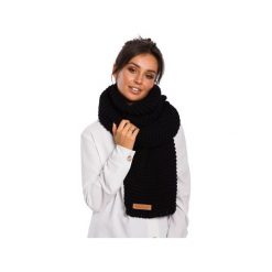 BK041 Długi szal z naszywką. Szare szaliki damskie BE, z aplikacjami, eleganckie. Za 85,00 zł.