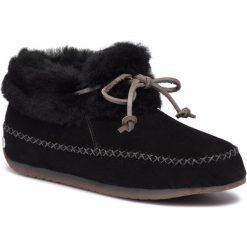 Kapcie EMU AUSTRALIA - Leichardt W12059 Black. Czarne klapki damskie EMU Australia, bez wzorów, z wełny, bez obcasa. Za 429,00 zł.