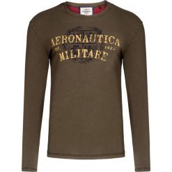 T-shirt AERONAUTICA MILITARE Zielony. Zielone t-shirty męskie marki Aeronautica Militare, z napisami, militarne, z okrągłym kołnierzem, długie. W wyprzedaży za 210,00 zł.