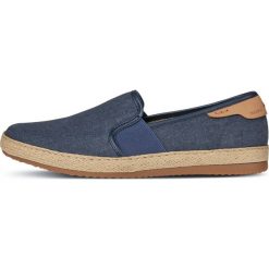 Geox espadryle męskie Copacabana 40 ciemnoniebieskie. Niebieskie espadryle męskie Geox, bez wzorów, z dzianiny. W wyprzedaży za 315,00 zł.