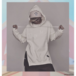 Bluza Ice Bear Hoodie Cream. Szare bluzy dziewczęce rozpinane Pakamera. Za 269,00 zł.