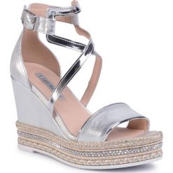 Espadryle LIBERO - 1030 101. Szare espadryle damskie Libero, bez wzorów, ze skóry ekologicznej, bez obcasa, na obcasie. Za 299,00 zł.