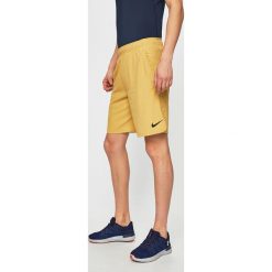 Nike - Szorty. Szare spodenki sportowe męskie marki Nike, s, z poliesteru, sportowe, dri-fit (nike). Za 119,90 zł.