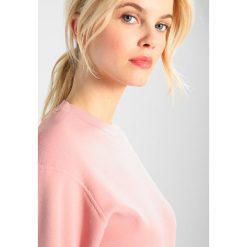 Swetry klasyczne damskie: someday. TIMA Sweter pale blush