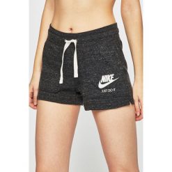 Nike Sportswear - Szorty. Szare szorty damskie Nike Sportswear, s, bez wzorów, z bawełny, casualowe. W wyprzedaży za 99,90 zł.