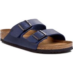 Klapki BIRKENSTOCK - Arizona 051061 Blau. Niebieskie klapki męskie Birkenstock, ze skóry ekologicznej, bez zapięcia. Za 289,00 zł.
