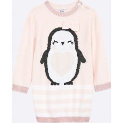 Blukids - Sukienka dziecięca 68-98 cm. Różowe sukienki dziewczęce Blukids, z nadrukiem, z bawełny, casualowe, bez rękawów, mini, proste. W wyprzedaży za 59,90 zł.