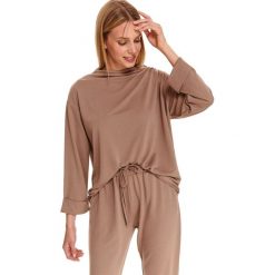 Nierozpinana bluza ze stójką. Brązowe bluzy damskie Top Secret, na jesień, bez wzorów, z długim rękawem, długie, bez kaptura. Za 69,99 zł.