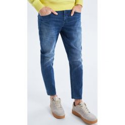 Jeansy Loose Cropped - Granatowy. Niebieskie jeansy męskie marki Cropp. Za 139,99 zł.