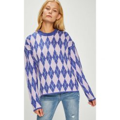 Trendyol - Sweter. Fioletowe swetry damskie marki Trendyol, s, bez wzorów, z dzianiny, z krótkim rękawem, krótkie, bez kaptura. W wyprzedaży za 49,90 zł.