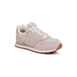 NEW BALANCE GW500HHI Różowy jasny. Różowe buty sportowe damskie New Balance, bez wzorów, ze skóry ekologicznej, sportowe. Za 249,99 zł.