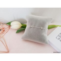 Srebrna bransoletka z kuleczkami. Szare bransoletki damskie Pakamera, srebrne. Za 89,00 zł.