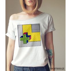 S-XXL I love you Krótki szary Oversize. Szare bluzki damskie Pakamera, s, z nadrukiem, bez kołnierzyka. Za 85,00 zł.