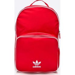 Adidas Originals - Plecak. Czerwone plecaki damskie marki adidas Originals, z poliesteru. W wyprzedaży za 179,90 zł.