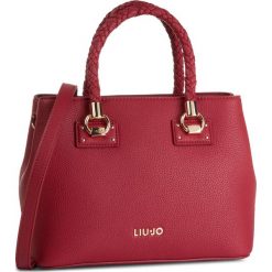 Torebka LIU JO - S Satchel Double Zip Beauty Red X0198. Czerwone torebki klasyczne damskie Liu Jo, bez wzorów, ze skóry ekologicznej, klasyczne, bez dodatków. Za 649,00 zł.