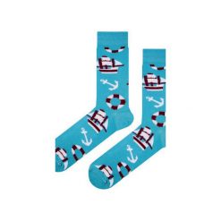Skarpety niebieskie w kotwice - marynistyczne. Niebieskie skarpetki męskie Em men's accessories, z bawełny. Za 29,99 zł.