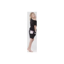 ONE-T-PIECE Black. Zielone t-shirty damskie Taff.one, s, bez wzorów, bez kołnierzyka. Za 99,00 zł.