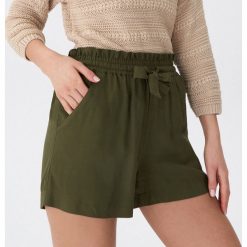 Szorty - Khaki. Brązowe szorty damskie House, s, bez wzorów. Za 49,99 zł.