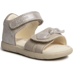 Sandały GEOX - B S.Alul G. B B021YB 0MABC C5000 M Beige. Brązowe sandały dziewczęce Geox, z zamszu, bez zapięcia. Za 239,00 zł.