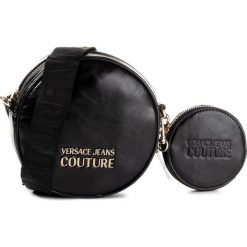 Torebka VERSACE JEANS COUTURE - E1VUBBK3 71277 899. Czarne listonoszki damskie Versace Jeans Couture, bez wzorów, z jeansu, bez dodatków. Za 769,00 zł.