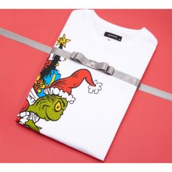 Koszulka ze świątecznym motywem Grinch - Biały. Białe koszulki męskie Reserved, xl, bez wzorów, wizytowe, bez kołnierzyka, bez rękawów. Za 59,99 zł.
