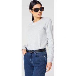 Bluzy damskie: Calvin Klein Bluza Halia Institutional Crew Neck – Grey