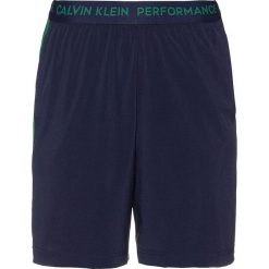 Szorty w kolorze granatowym. Niebieskie spodenki sportowe męskie Odzież sportowa, xl, bez wzorów. W wyprzedaży za 79,95 zł.