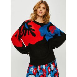 Medicine - Sweter Graphic Sensuality. Czarne swetry klasyczne damskie marki MEDICINE, s, z elastanu, z okrągłym kołnierzem. Za 119,90 zł.