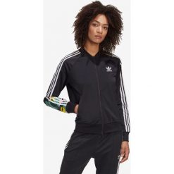 Adidas Originals Track Kurtka Czarny. Czarne kurtki damskie adidas Originals, bez wzorów, z poliesteru, bez kaptura. Za 283,95 zł.