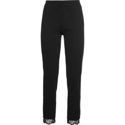Legginsy z koronkową wstawką bonprix czarny. Czarne legginsy bonprix, z koronki. Za 129,99 zł.