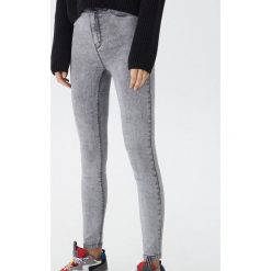 Jeansy high waist skinny - Szary. Szare jeansy damskie marki House, bez wzorów, z jeansu, z podwyższonym stanem. Za 79,99 zł.
