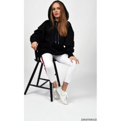 Bluzy dziewczęce: Bluza Hoodie HugMe