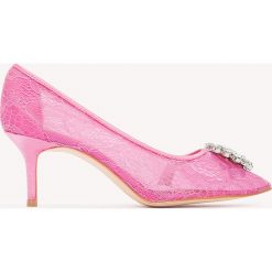 Szpilki: NA-KD Shoes Koronkowe szpilki ze strassem – Pink