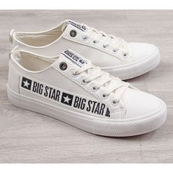 Trampki męskie niskie białe Big Star EE174070 - biały. Białe trampki męskie BIG STAR, bez wzorów, retro, bez zapięcia. Za 89,99 zł.