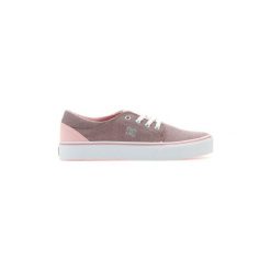 Buty DC Shoes DC Trase TX SE ADBS300104-PW0. Różowe trampki i tenisówki damskie marki DC Shoes, bez wzorów, bez zapięcia. Za 153,30 zł.