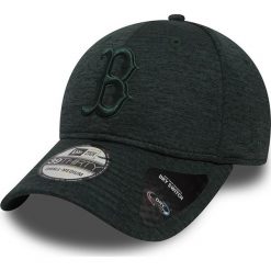 New Era - Czapka. Czarne czapki męskie New Era, bez wzorów, z elastanu. W wyprzedaży za 89,90 zł.