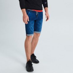 Szorty jogger - Granatowy. Niebieskie spodenki i szorty męskie Cropp, m, bez wzorów. Za 99,99 zł.